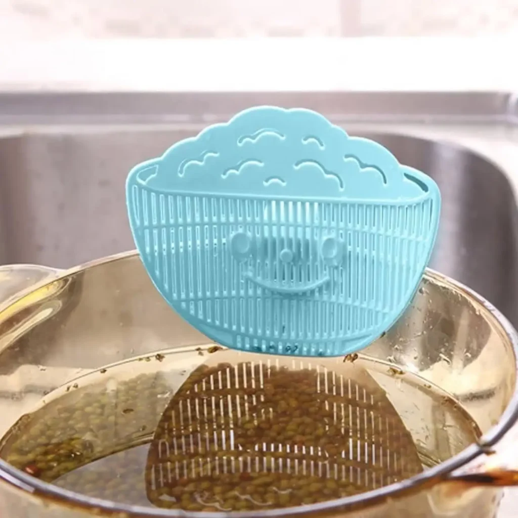 clip on strainer 1